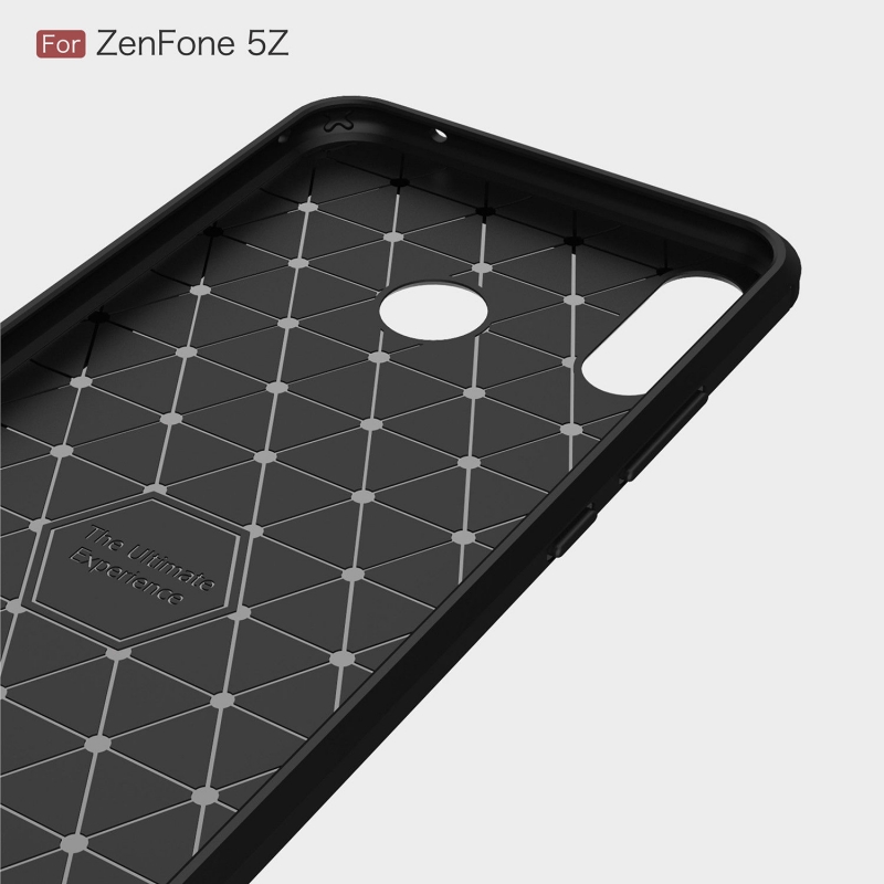 Ốp Lưng Asus Zenfone 5 2018 Chống Sốc Hiệu Likgus Giá Rẻ được làm bằng chất liệuTPU mền giúp bạn bảo vệ toàn diện mọi góc cạnh của máy rất tốt lớp nhựa này khá mỏng bên ngoài kết hợp thêm bên trên và dưới dạng carbon rất sang